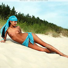 Beach Spy Eye Galleries  A great deal of nude woman  naked at all