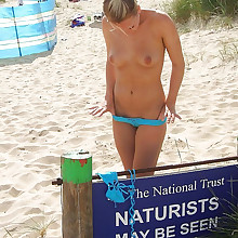  Charming nude wives's body, pussy, faces, tities, legs, pubis, on plage here you are..