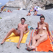 Naked girls, hidden camera atop the beach