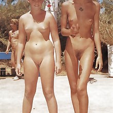 undressed nudist chicks enjoys being naked 