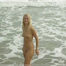 Hatless aloft beaches - undressed naked babes completely..
