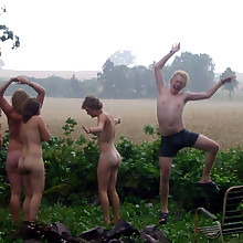 Nudist groups less ripen defference at all