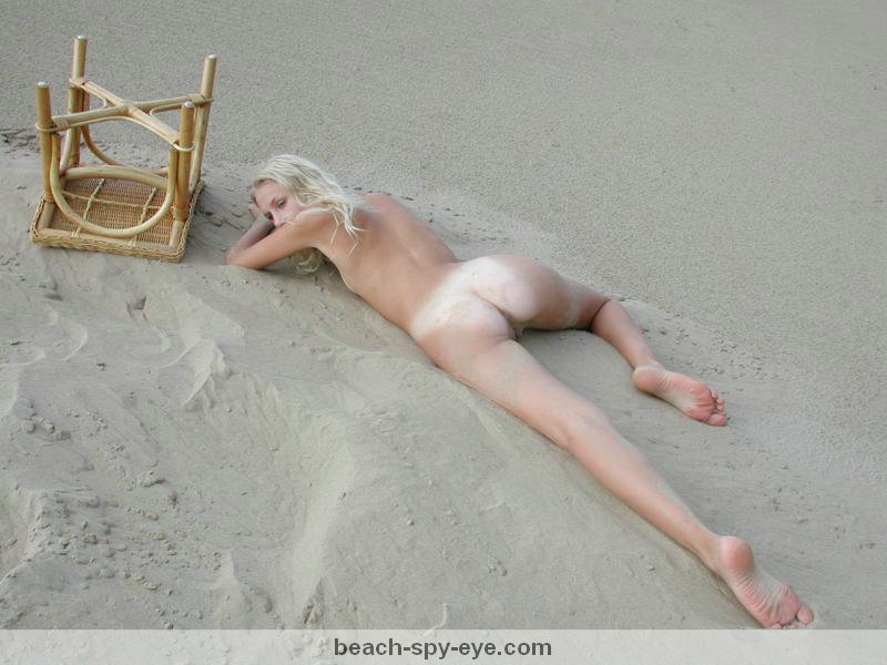 Nude Beaches Pics Photos of teenage naturist girls  Figure 7