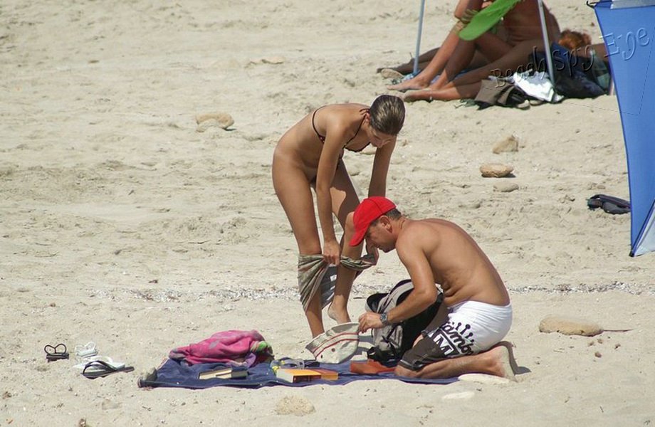 Nude Beaches Pics Nudists has fun  Image 8