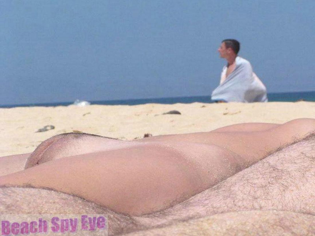 Nude Beaches Pics Caught handjob at the seashore photography 5