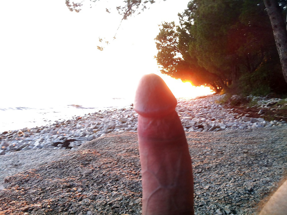 Nudist Photos Oral sex at beach and more hot photos photography 5