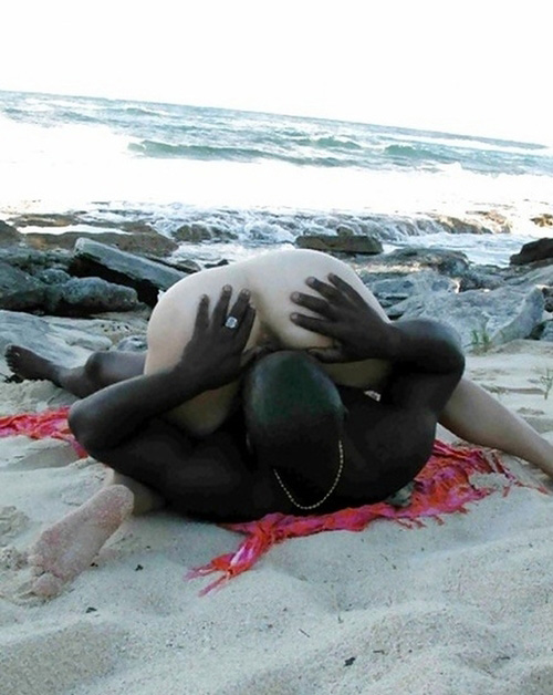 Nudist Photos  Delightful naturist females's faces, body,.. Picture 2