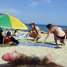  Lovable naturist girls's nipples, booty, pussy, tits, on beach at nudist images!