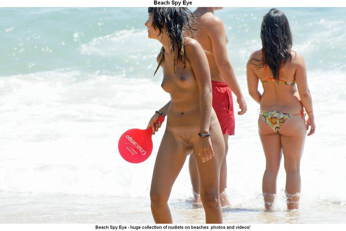 Nude Beaches Pics fkk photos - relaxed nudist girlfriend sunbathes.. View 6