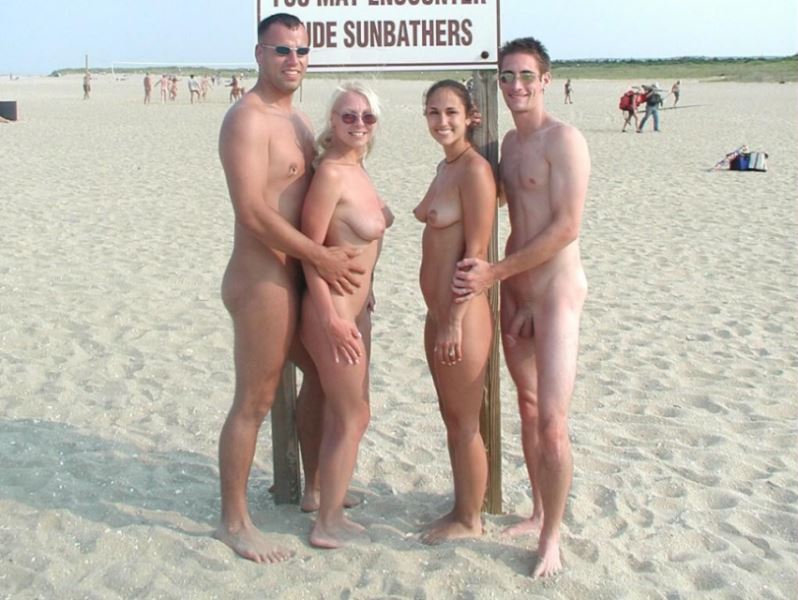 Barer Nudist Dreams No panties, ready for anything! Ah, these.. Entry 9