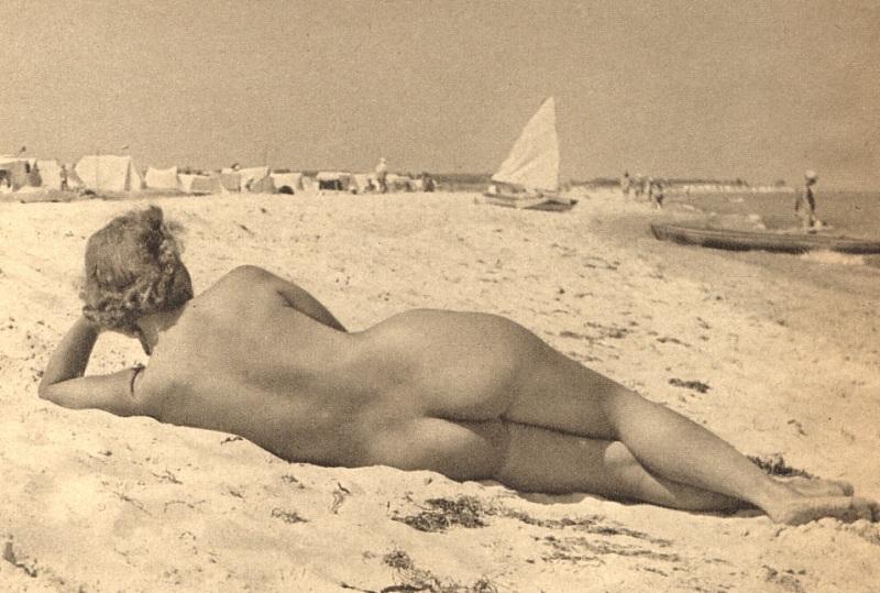 Vintage nudist  Retro vintage charming nude ladies's pussy,.. Record 10