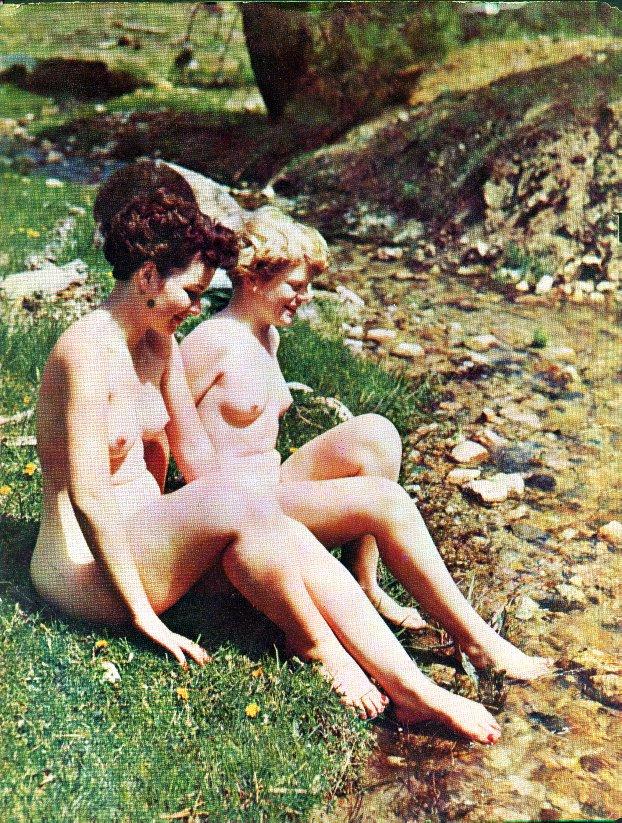 Vintage nudist  Retro glamorous bare amateur's fanny, tits,.. Picture 2