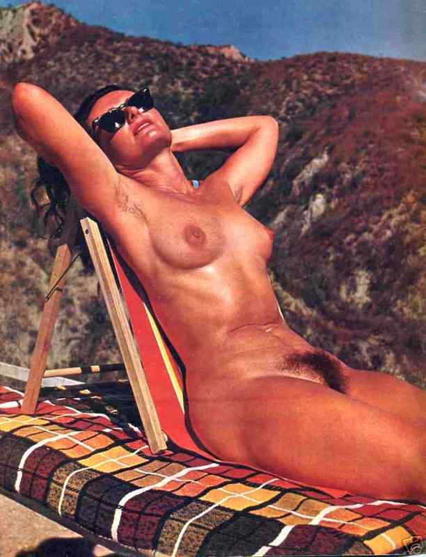 Vintage nudist  Retro glamorous bare amateur's fanny, tits,.. Scene 4