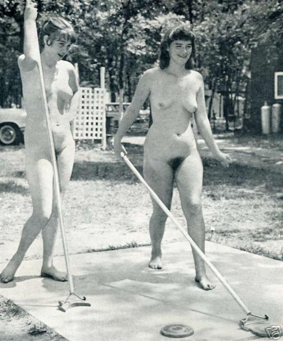 Vintage nudist  Retro pretty naked ladies's pubis, tities,.. Picture 2