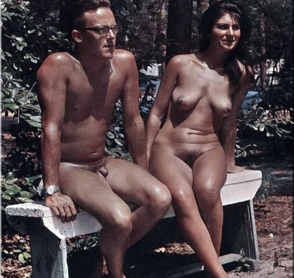 Vintage nudist  Vintage retro sexy stripped maidens's pussy,.. Picture 2