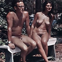  Vintage retro sexy stripped maidens's pussy, fanny, tities, faces, legs, pubis, on plage too..