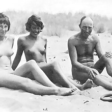  Vintage retro cute stripped girls's fanny, tits, faces, body, pubis, pussy, on plage at nudist..