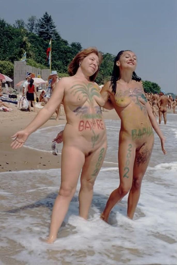 Vintage nudist  Vintage retro sexy stripped girls's body,.. View 6