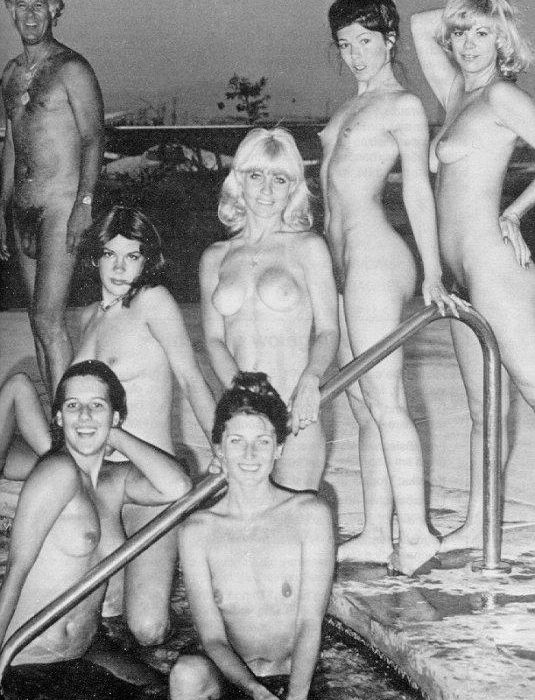 Vintage nudist  Retro vintage charming nude amateur's booty,.. Photo 1