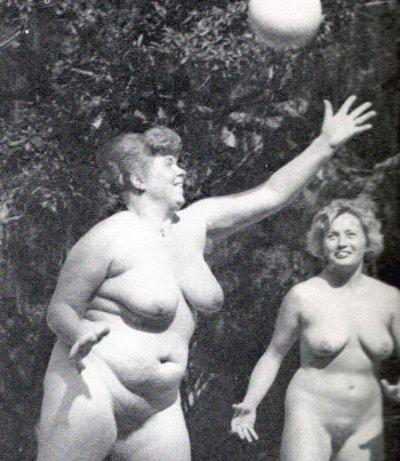 Vintage nudist  Retro glamorous stripped damsels's body,.. View 6