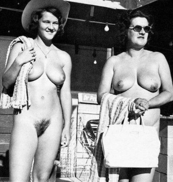 Vintage nudist  Retro vintage sexy naturist wives's body,.. Entry 9