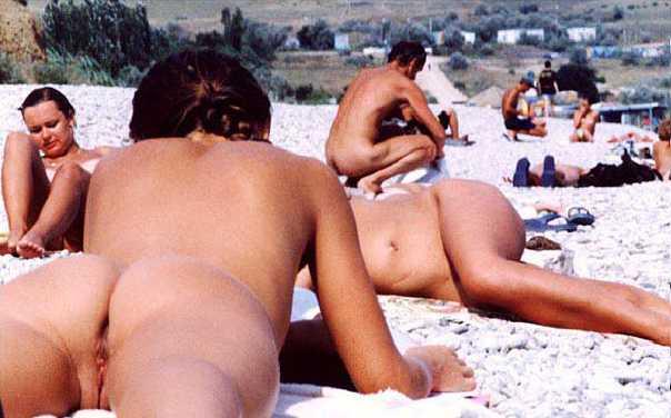 Vintage nudist  Vintage retro sexy girls's pussy, faces, fanny,.. Image 8