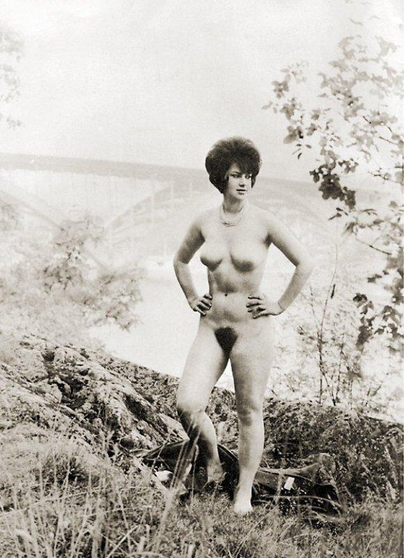 Vintage nudist  Vintage finest naked damsels's faces, pubis,.. Entry 9