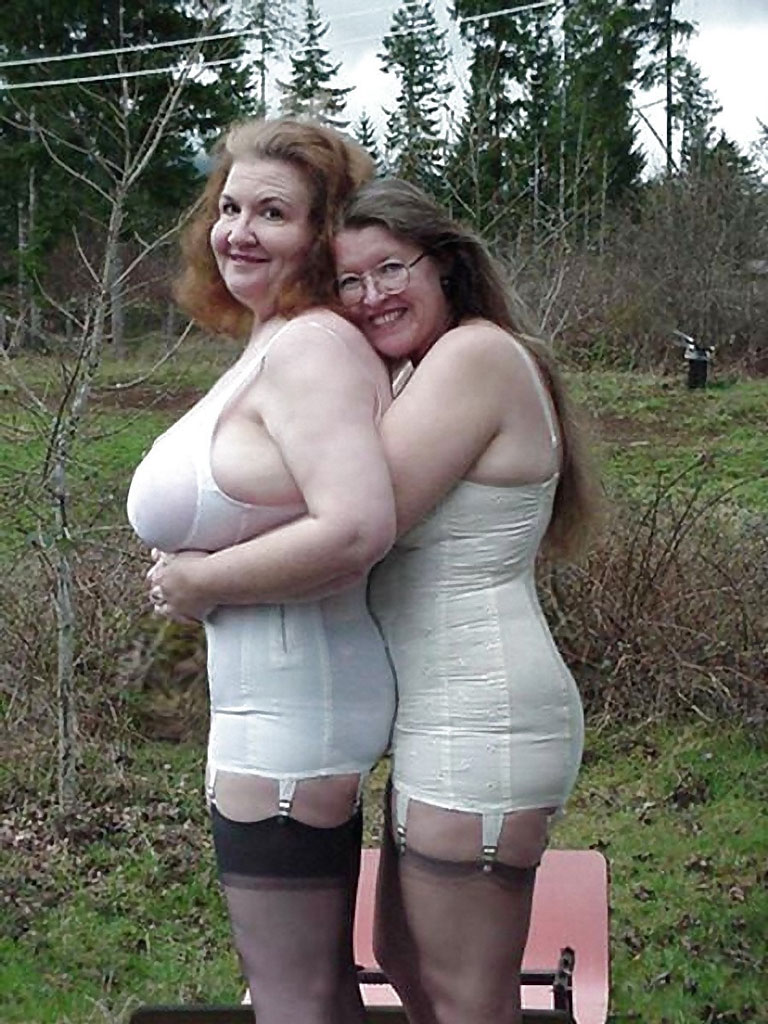 all Naturist moms increased by grannies with respect.. Photo 1