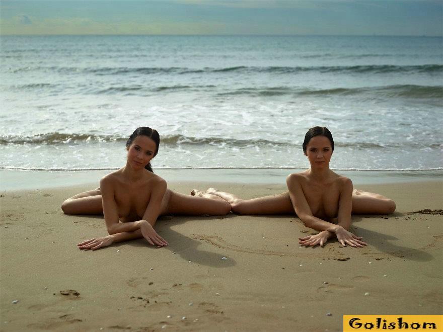 Nude Beaches Pics Naked gymnastics on the beach Photo 1