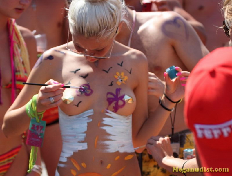 Nudists Fests at beaces Kazantip and the most beautiful moments in life Image 8