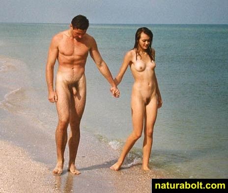 Amateurs Beach Bare  What could shrink from ameliorate than a family.. Image 8