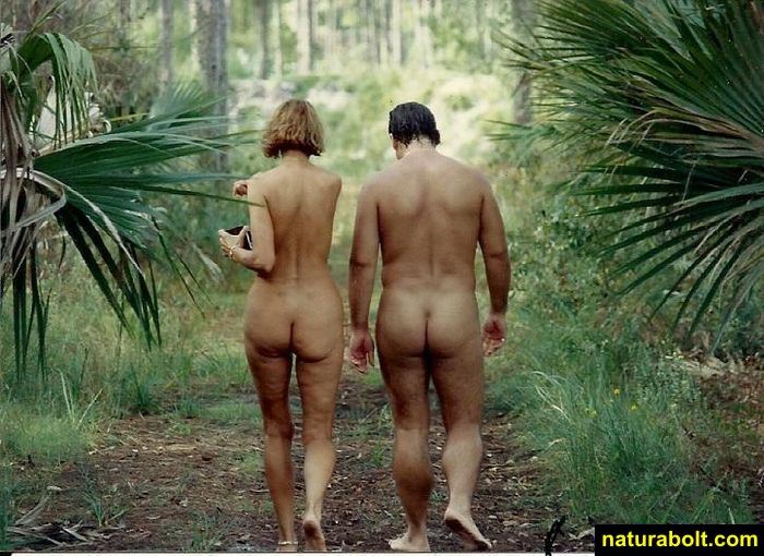 Amateurs Beach Bare  Family couples be advantageous to Nudists in.. Image 8