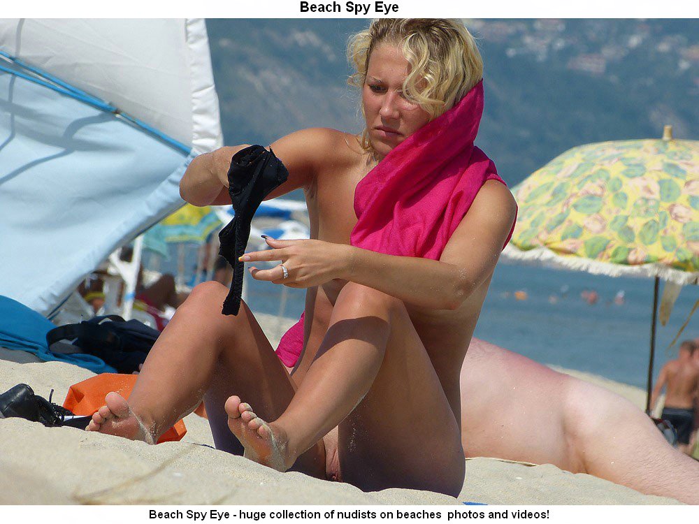 Nude Beaches Pics Nudist beach photos - relaxed beach.. Photo 1