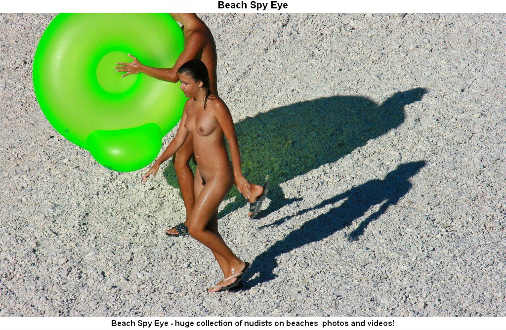 Nude Beaches Pics Nudist beach photos - beautiful naked girls.. Photo 1